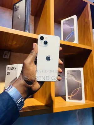 Apple iPhone 13 128 GB White
