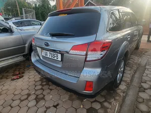 Subaru Outback 2015 Silver