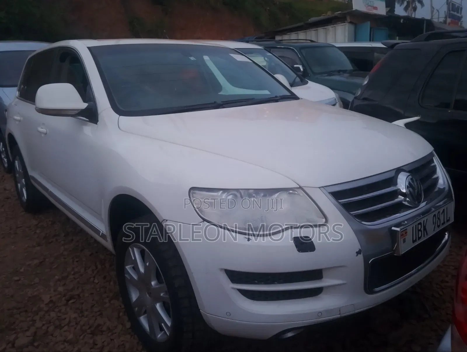 Volkswagen Touareg V6 TDI 2010 White