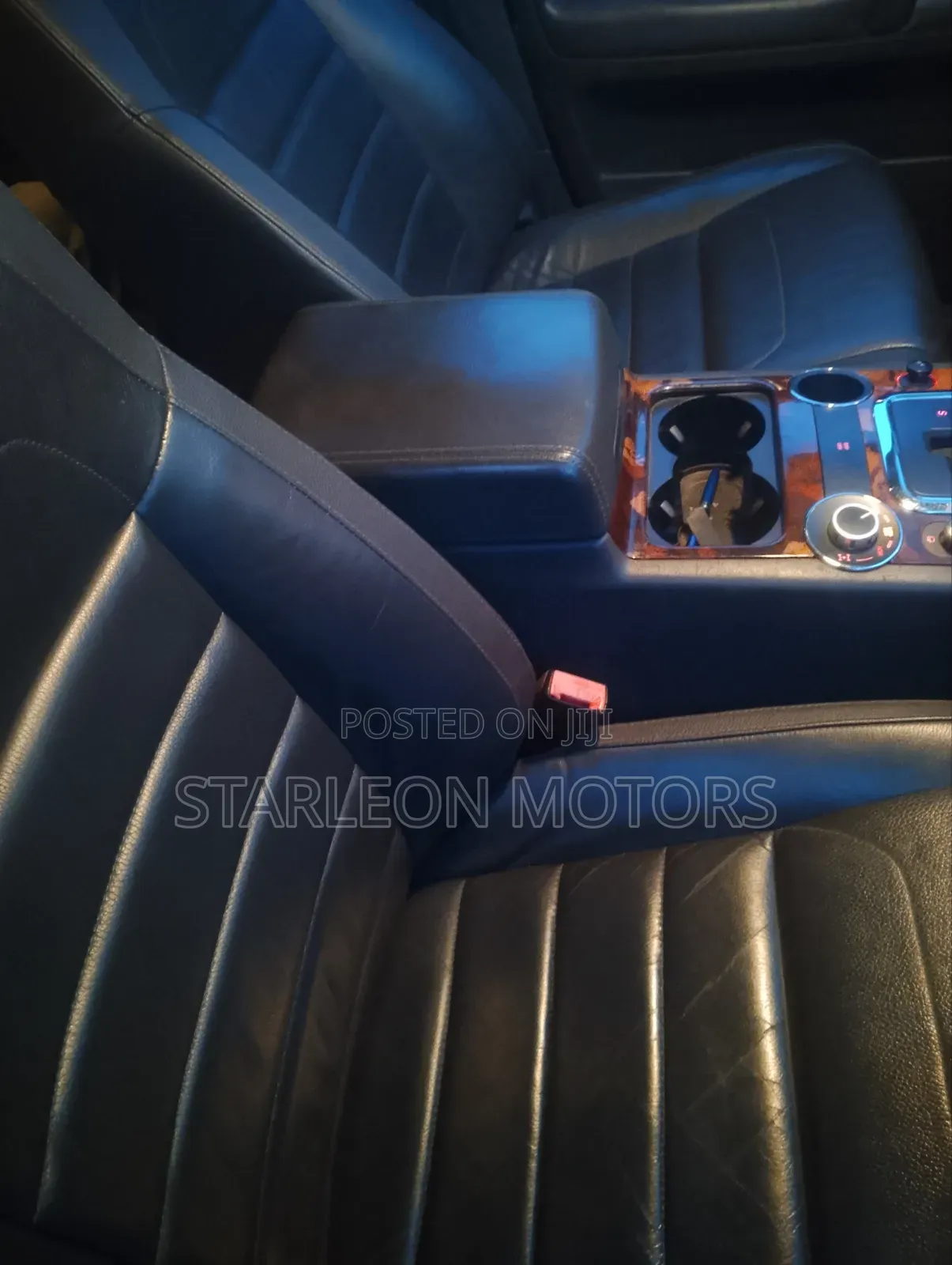 Volkswagen Touareg V6 TDI 2010 White