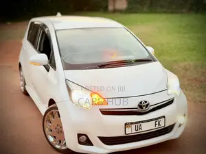 Toyota Ractis 1.5 AWD 2011 White