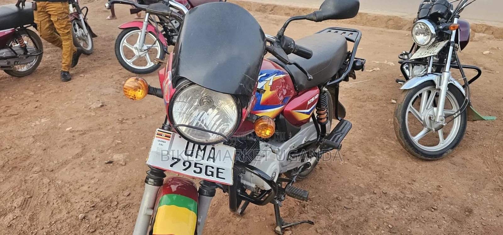 Bajaj CT 125X 2026 Red