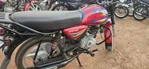 Bajaj CT 125X 2026 Red