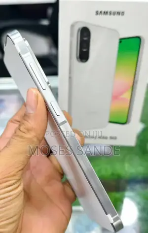New Samsung Galaxy A56 256 GB Silver