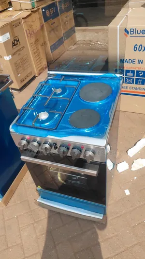 Cooker 2+2 Hisense