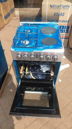 Cooker 2+2 Hisense