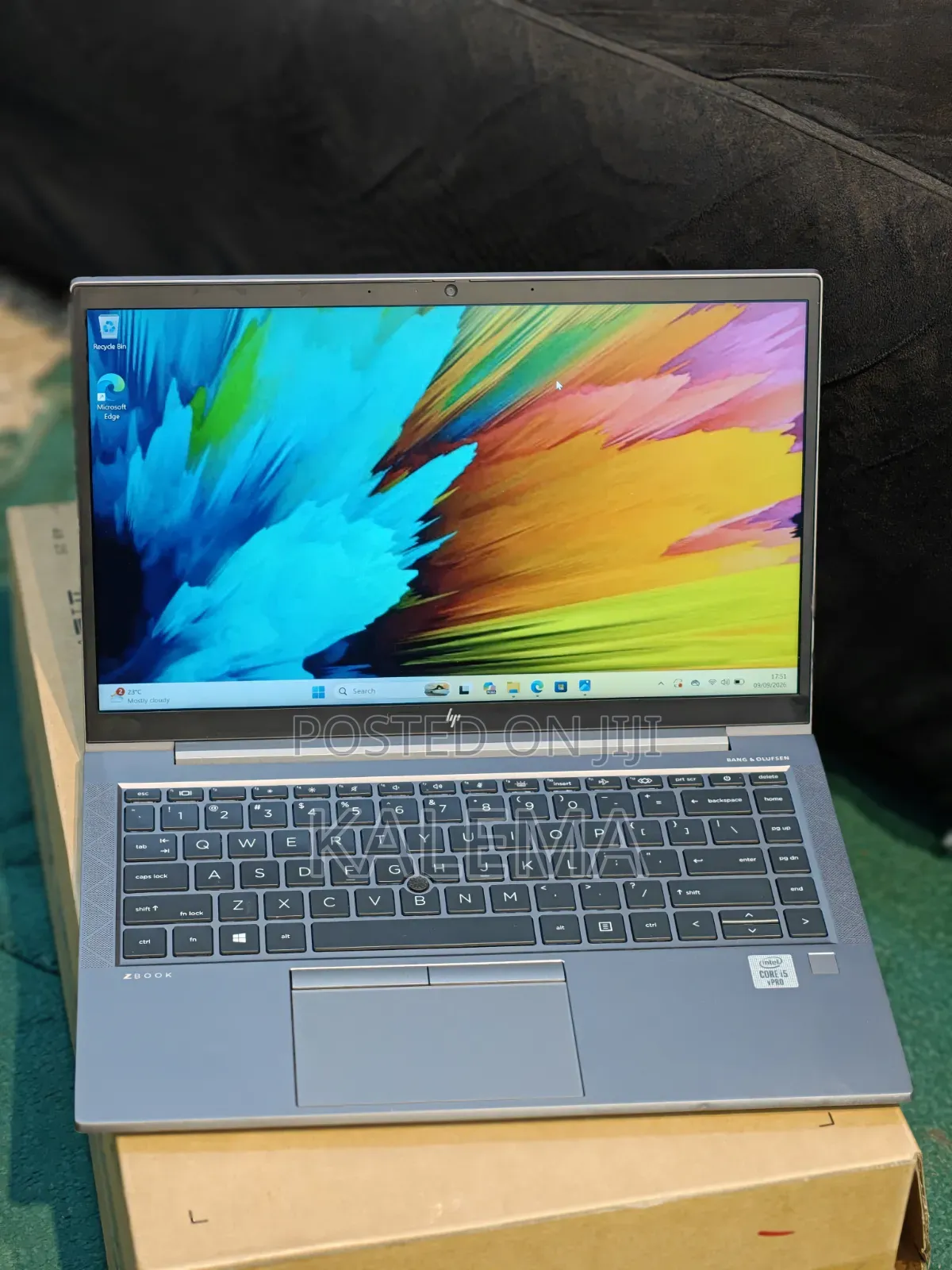 New Laptop HP ZBook Firefly 14 G7 8GB Intel Core i5 SSD 256GB