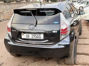 Toyota Aqua 2012 Black