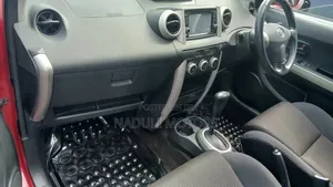Toyota IST 2009 Red