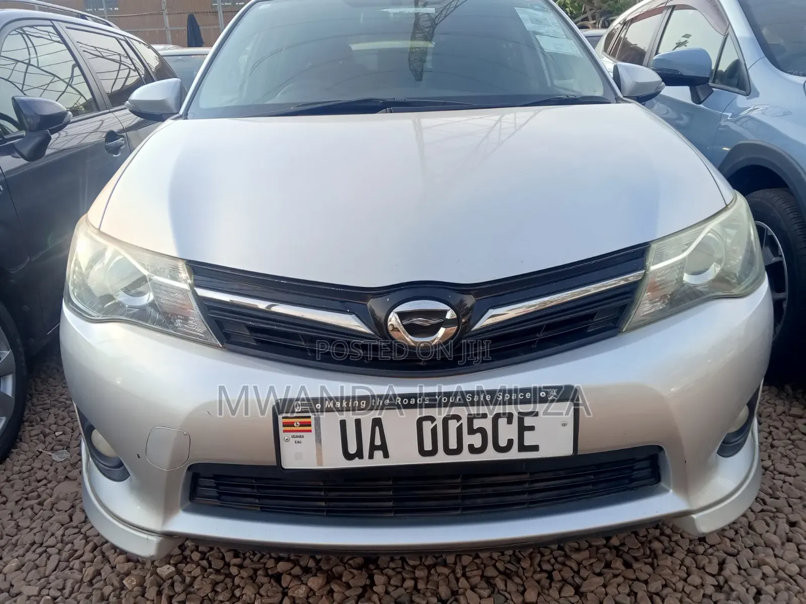 Toyota Corolla Fielder 2012 Silver