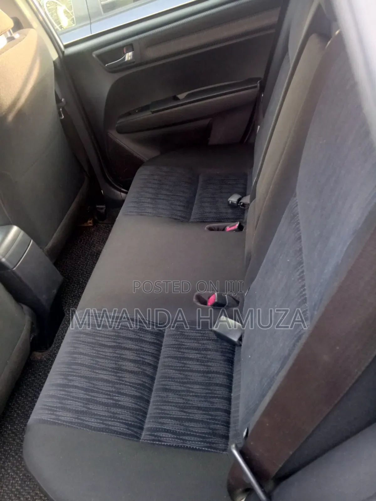 Toyota Corolla Fielder 2012 Silver