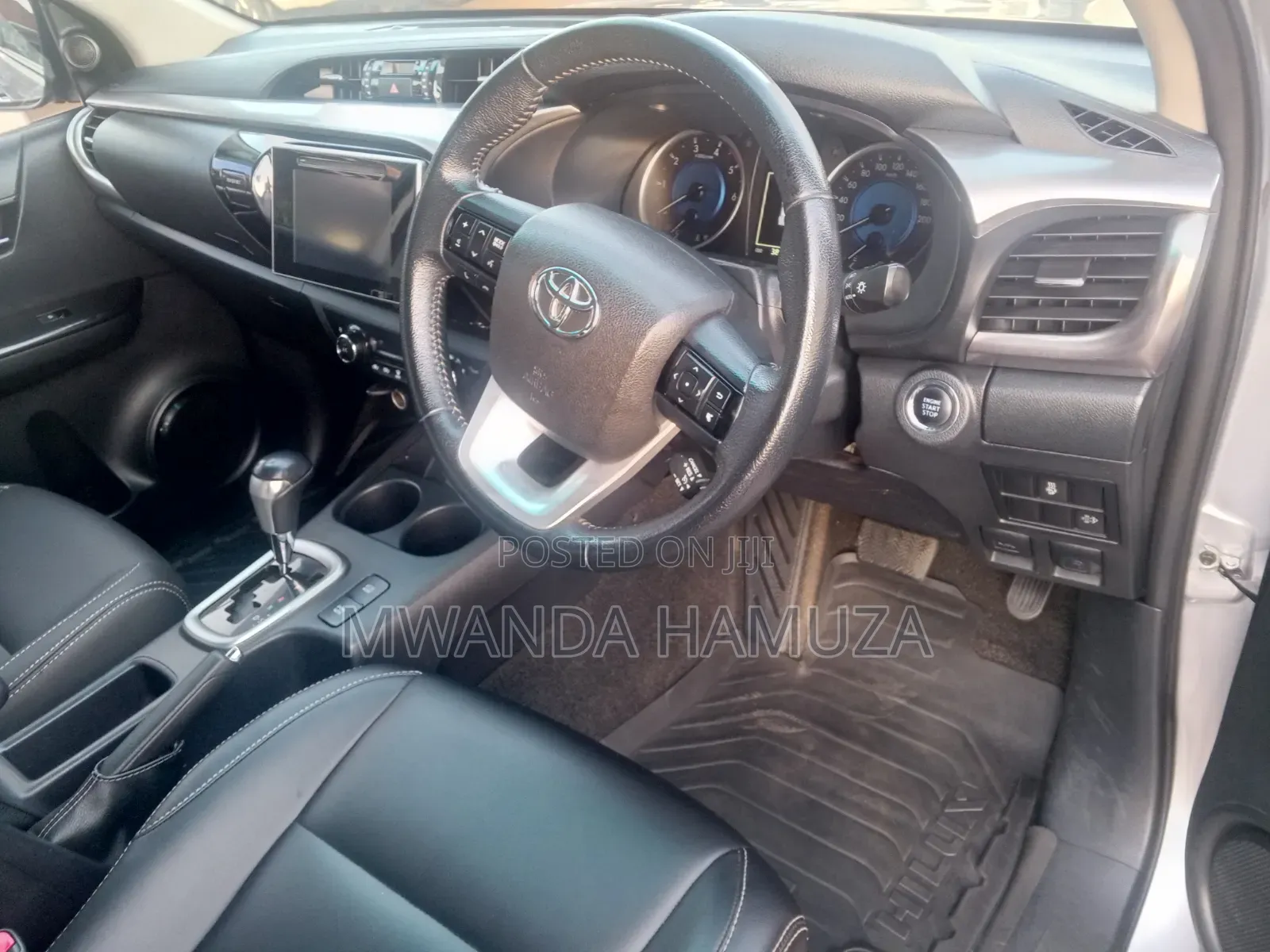 Toyota Hilux 2018 Gray