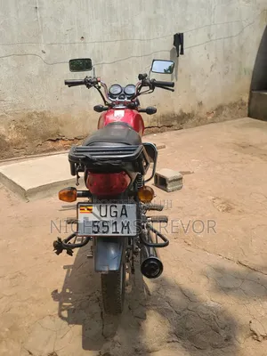 Hero Hunter 100 2022 Red