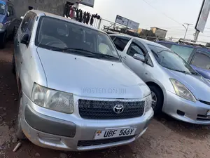 Toyota Succeed 2009 Silver