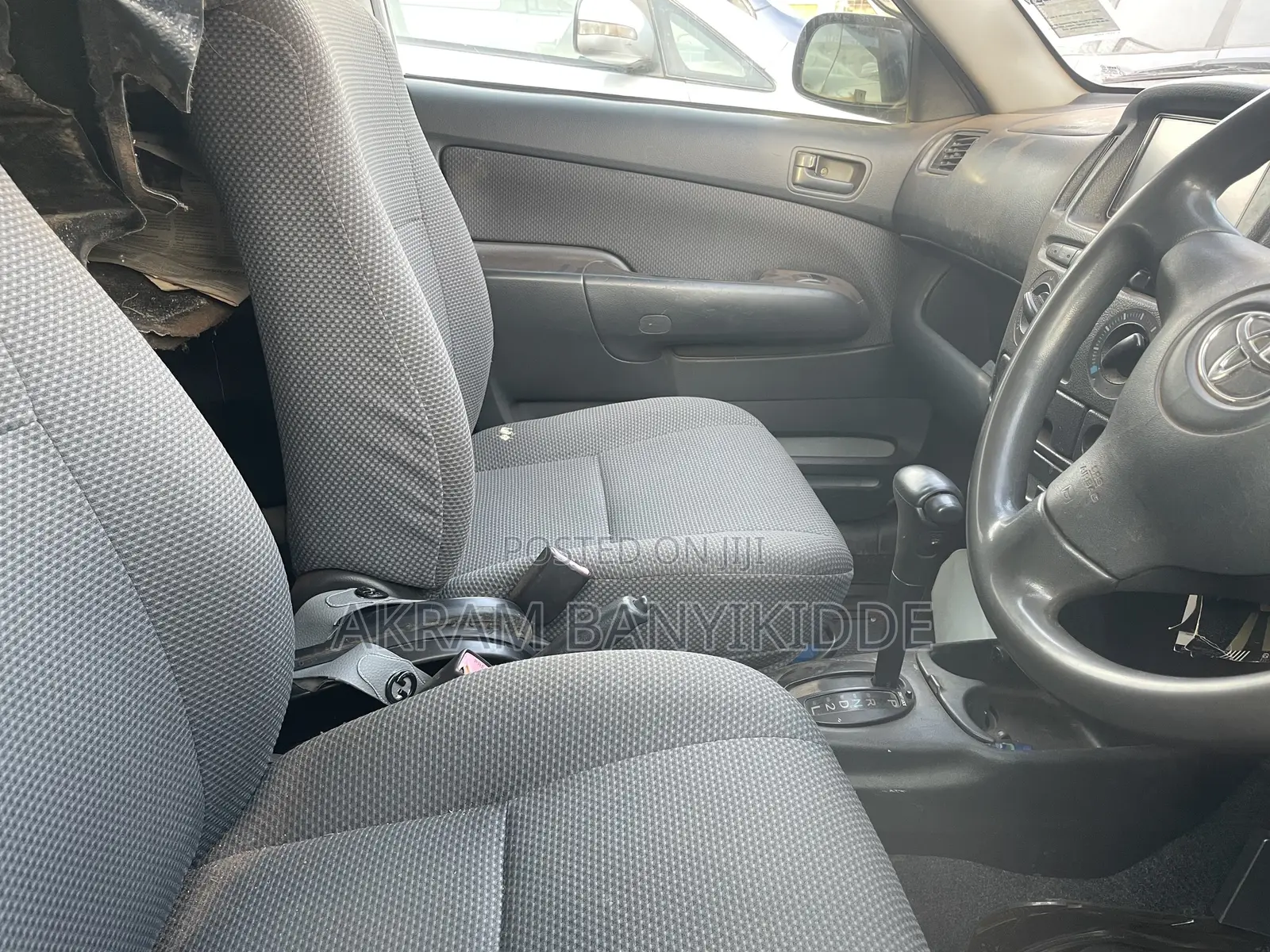 Toyota Succeed 2009 Silver