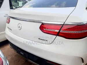Mercedes-Benz GLE-Class 2018 White