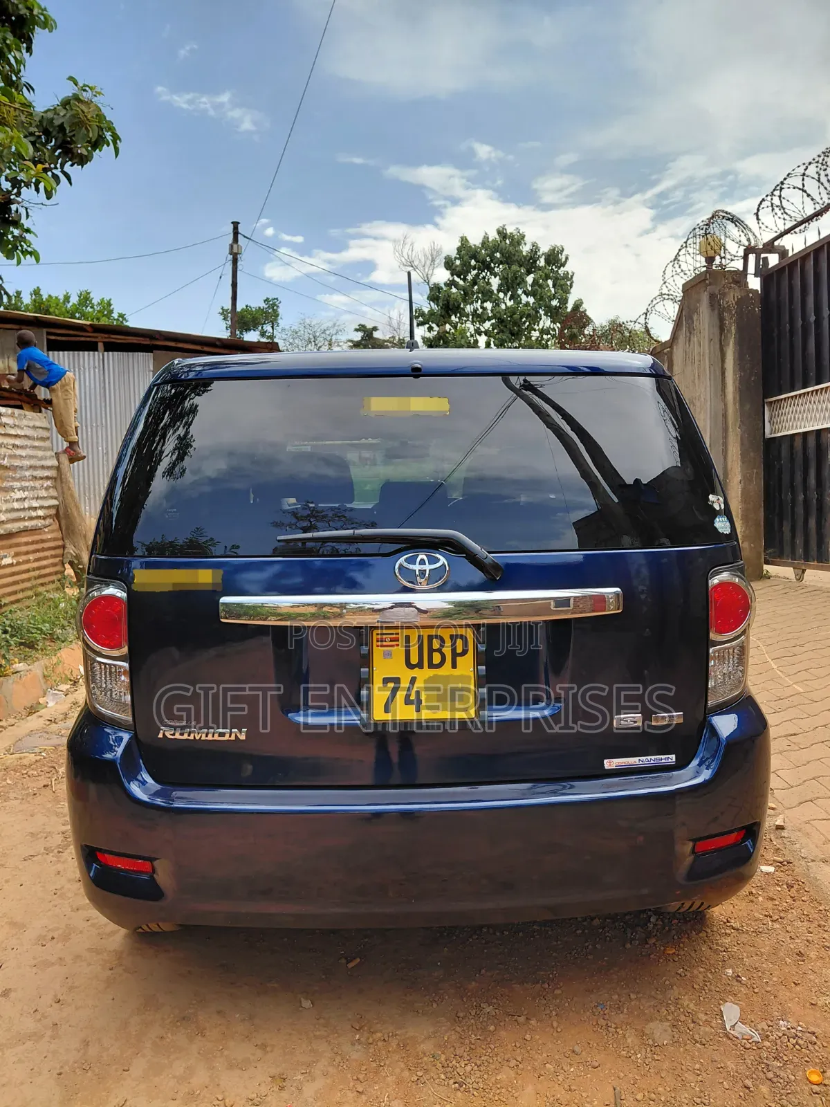 Toyota Corolla Rumion Hatchback 1.8 FWD 2011 Blue
