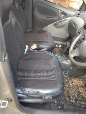 Toyota Vitz 1.3 FWD 5dr 2005 Silver
