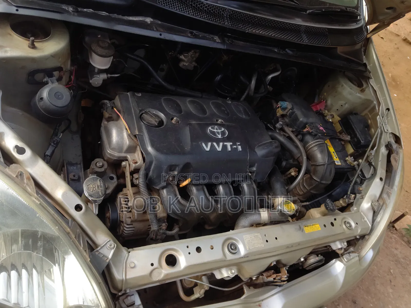 Toyota Vitz 1.3 FWD 5dr 2005 Silver