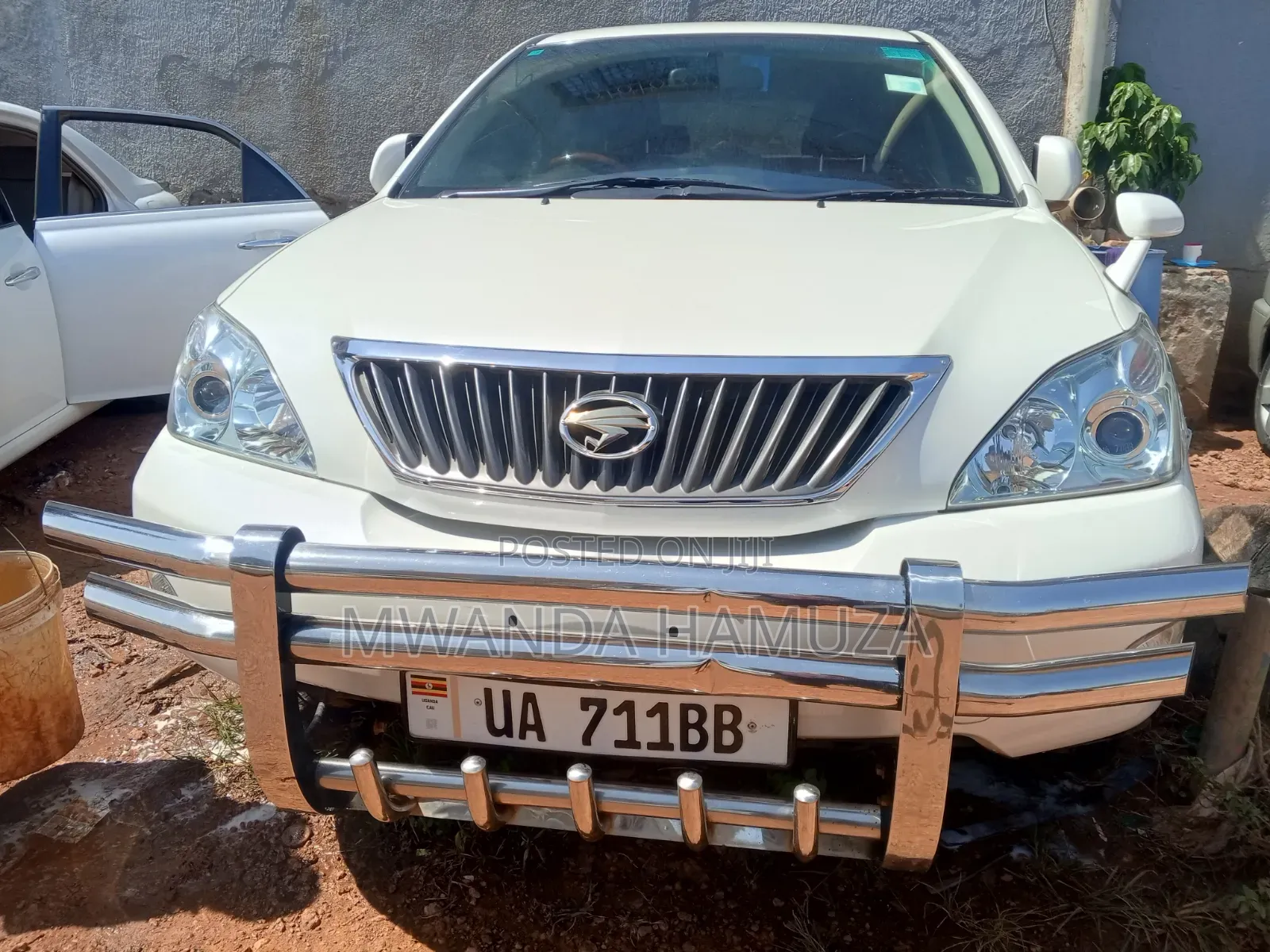 Toyota Harrier 2010 White