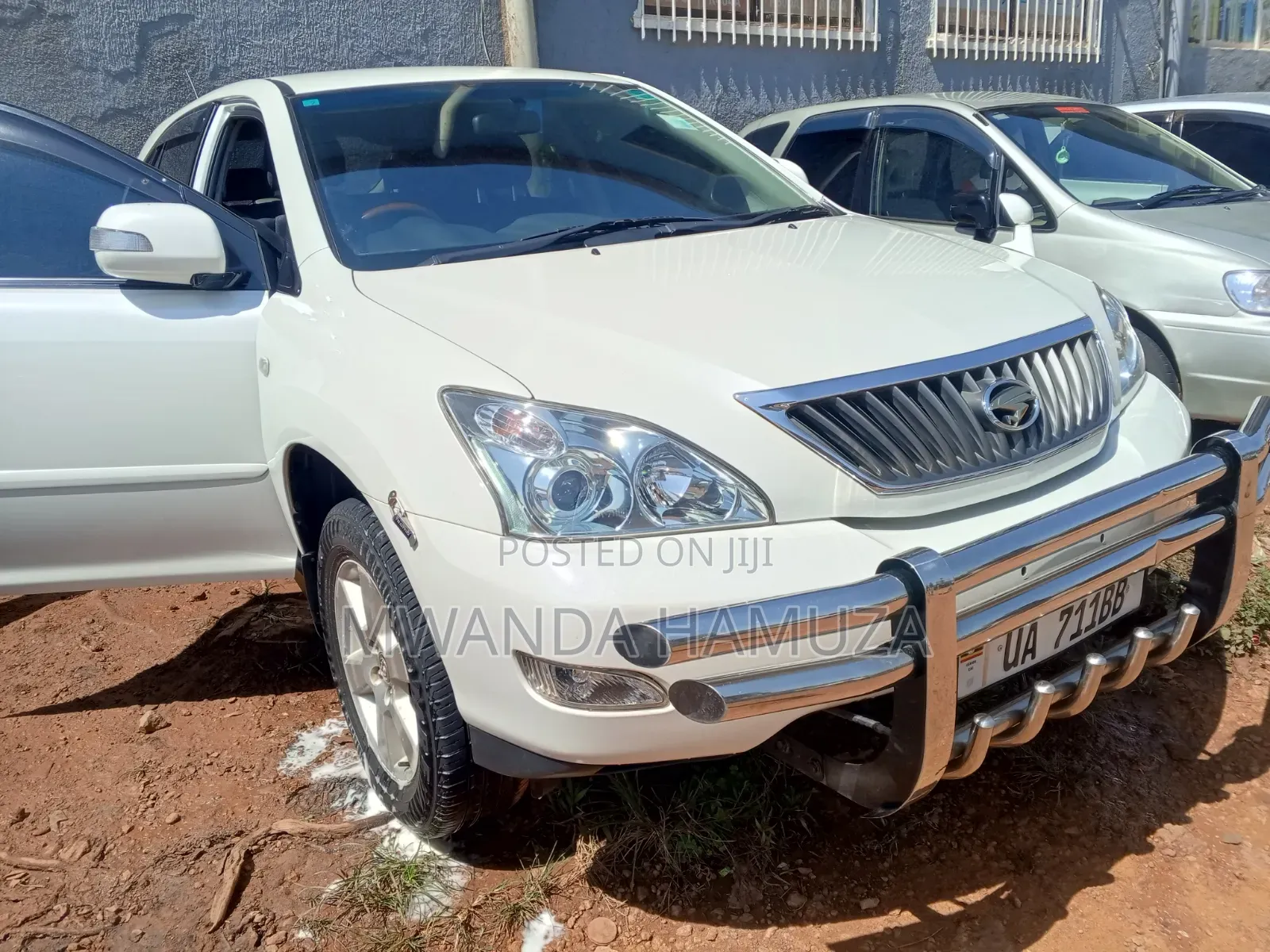 Toyota Harrier 2010 White