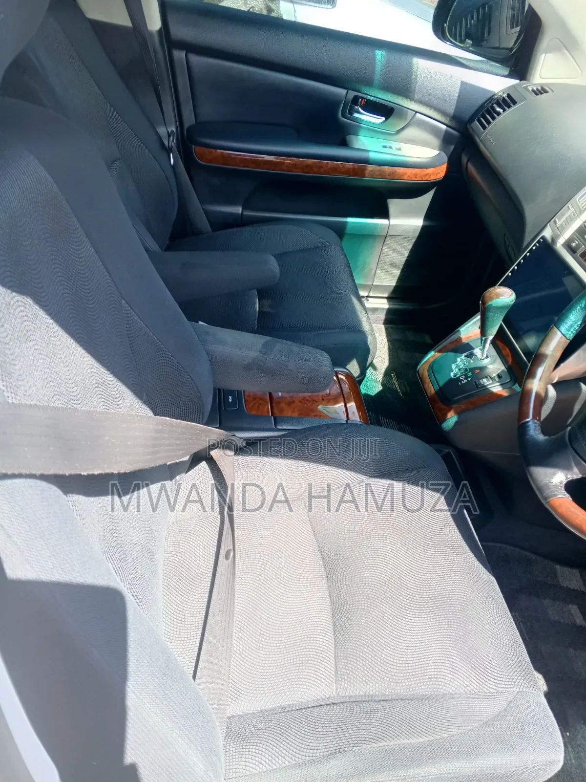 Toyota Harrier 2010 White