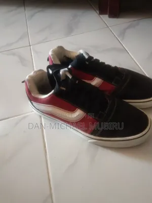 Vanz (Second Hand)