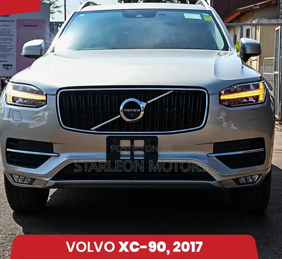 Volvo XC90 2017 Silver