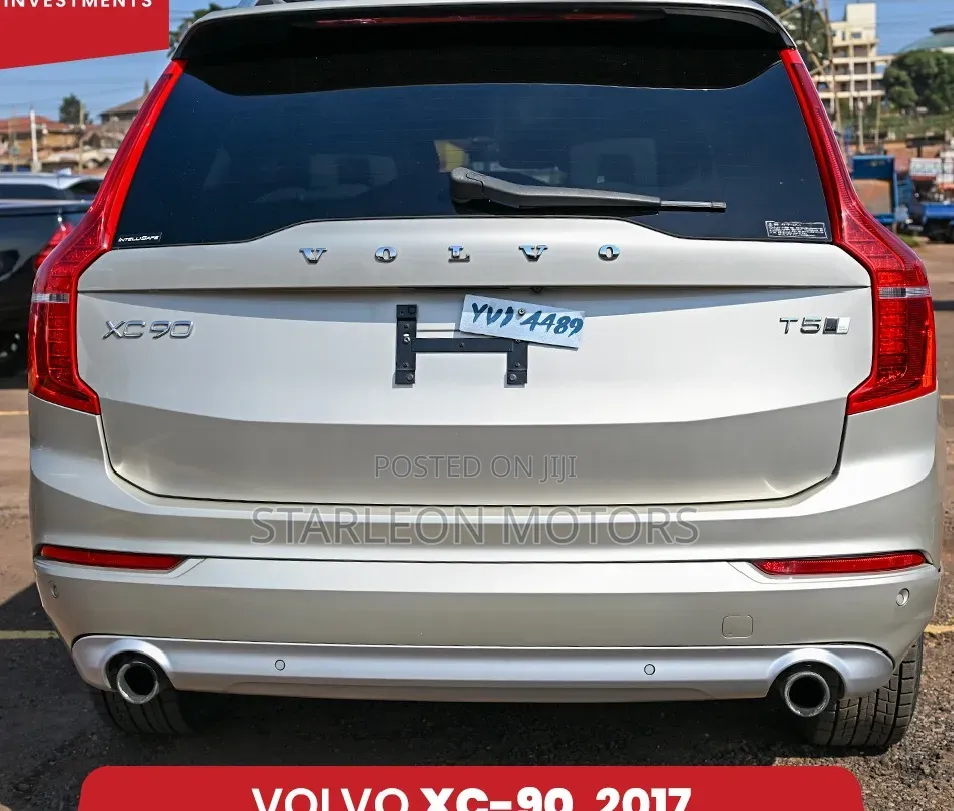 Volvo XC90 2017 Silver