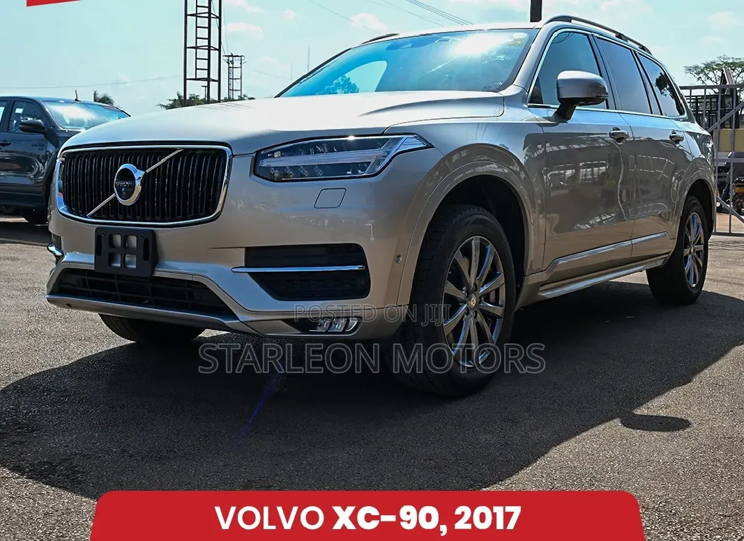 Volvo XC90 2017 Silver