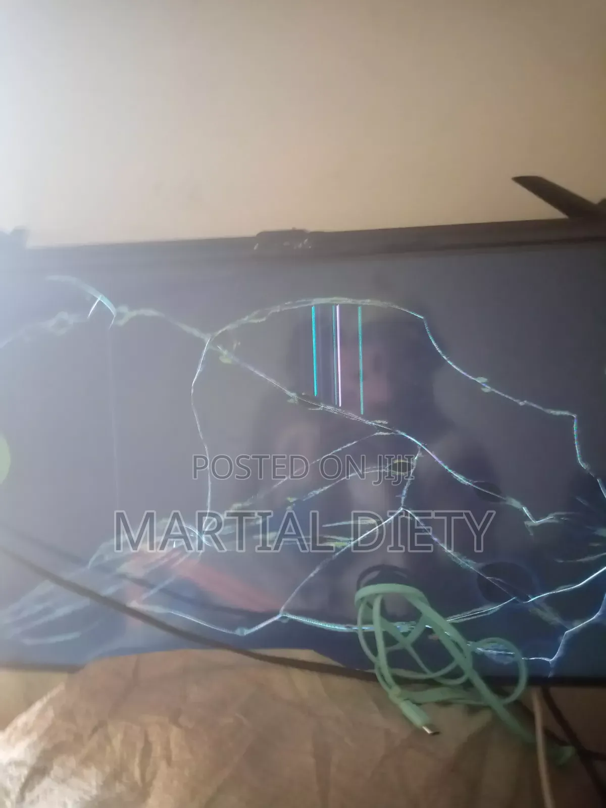 Selling Two Smart Television With Only Shuttered Screens but Working G