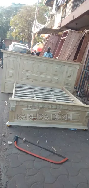 Family Bed for Oder 5by6 With Bed Sides in Great Quarity of Wood
