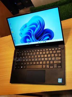 Laptop Dell XPS 13 9350 8GB Intel Core i5 SSD 512GB