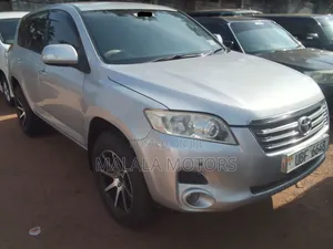 Toyota Vanguard 2008 Silver