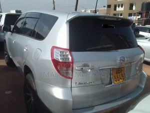 Toyota Vanguard 2008 Silver