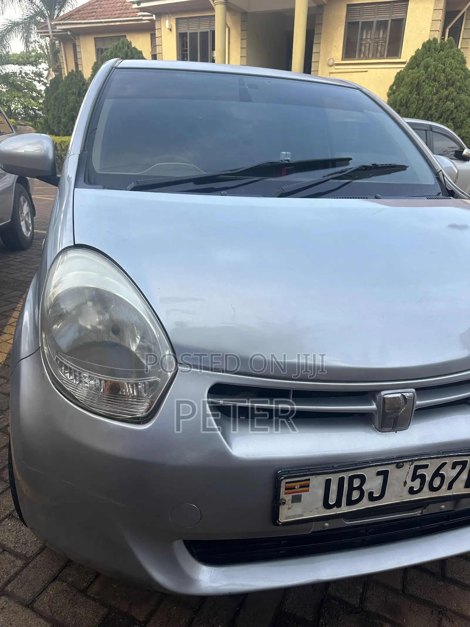 Toyota Passo 2010 Silver