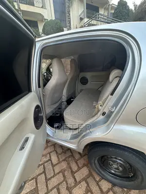 Toyota Passo 2010 Silver
