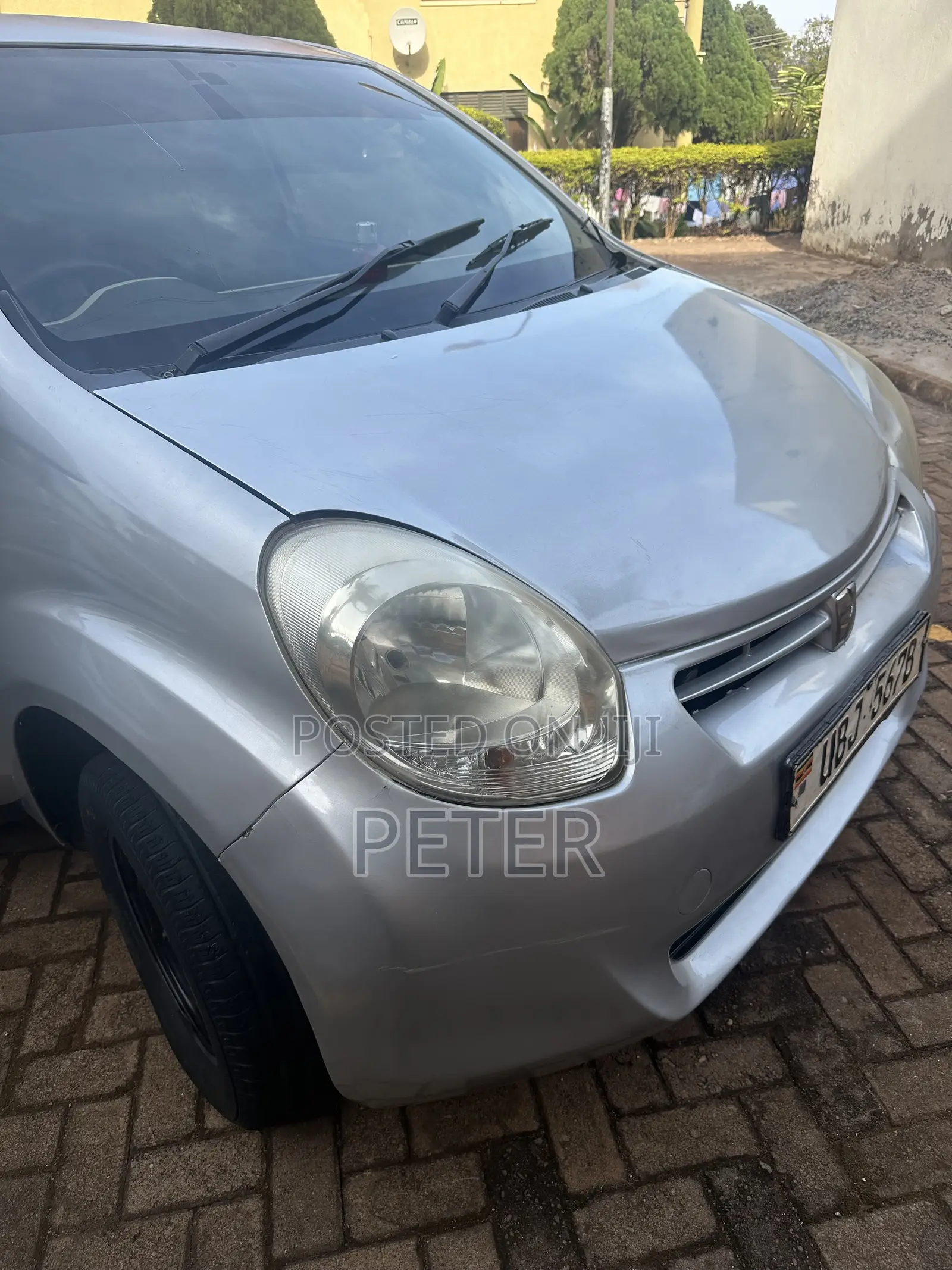 Toyota Passo 2010 Silver