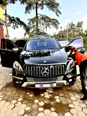 Mercedes-Benz M Class ML 350 4Matic 2013 Black