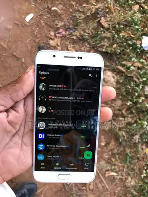 Samsung Galaxy A8 32 GB White