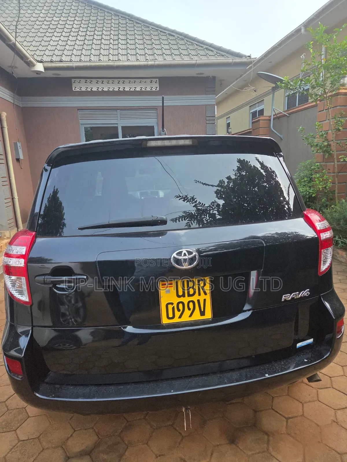 Toyota RAV4 2010 Black