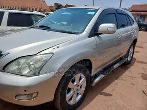 Toyota Harrier 2009 Gold