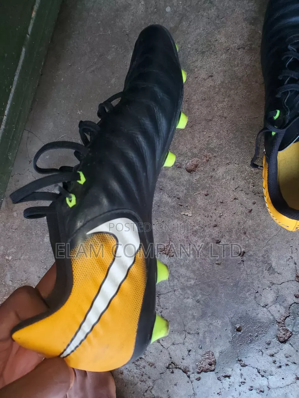 Black Yellow Football Boots – Nike Style – Size Available