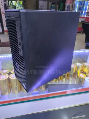 Desktop Computer Dell Optiplex 3090 4GB Intel Core i7 HDD 1T