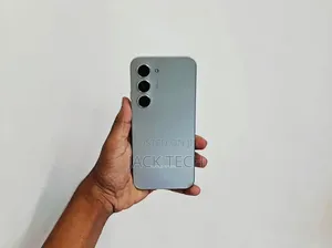 New Tecno Spark 40 Pro 256 GB Silver