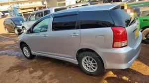 Toyota Wish 2008 Silver