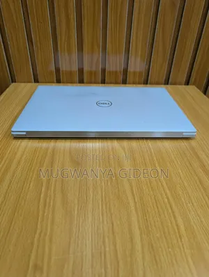 New Laptop Dell XPS 17 9710 16GB Intel Core i7 SSD 512GB