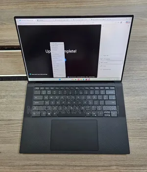 New Laptop Dell XPS 15 9500 16GB Intel Core i7 SSD 512GB