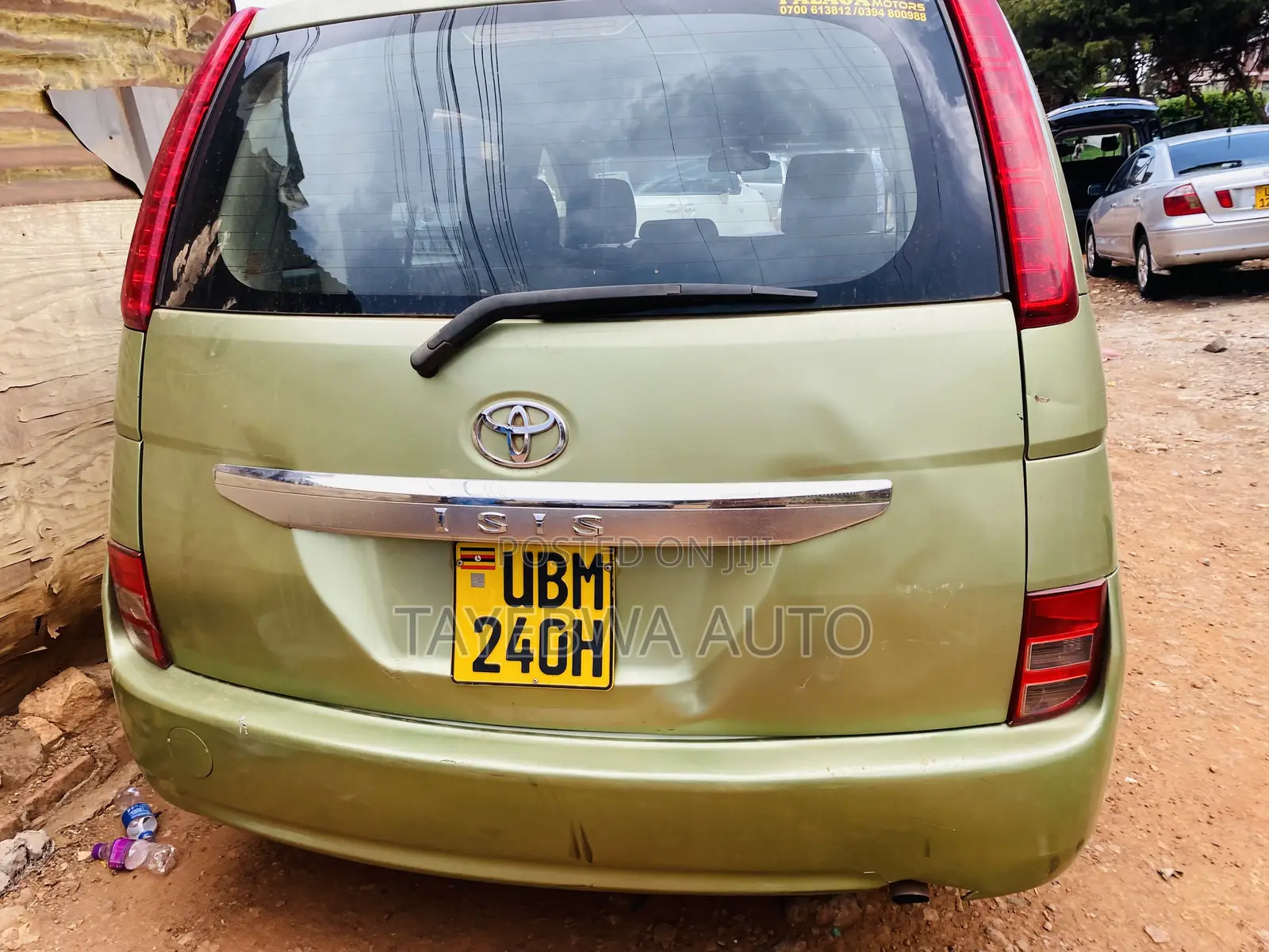 Toyota ISIS 1.8 Platana 2007 Green