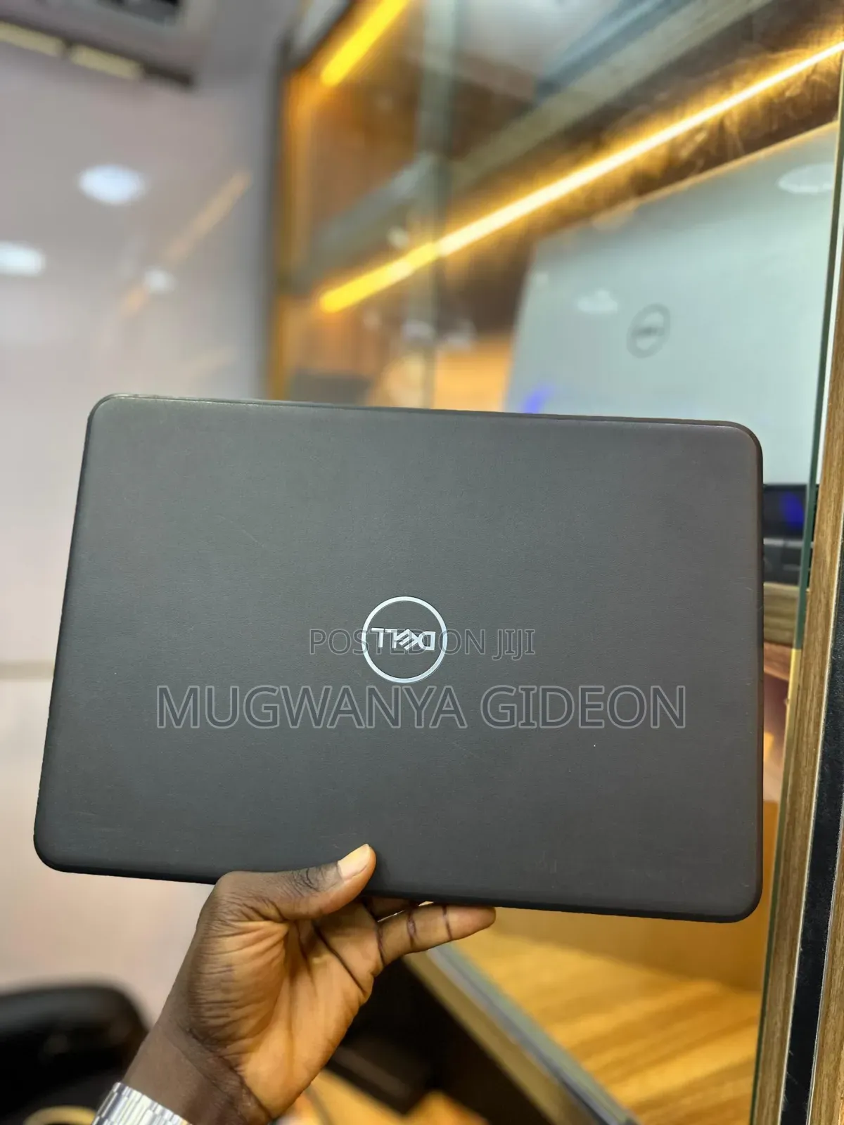 New Laptop Dell Latitude 3300 8GB Intel Core i5 SSD 128GB
